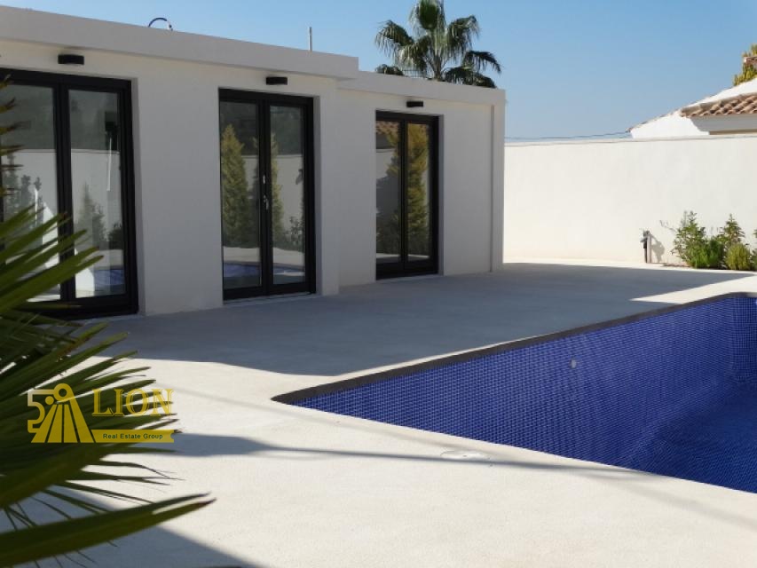 LION Real Estate Group S.L.